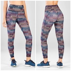 Fabletics Define PowerHold High-Waisted 7/8 Legging